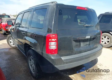 2016 Jeep Patriot Sport z USA, uszkodzony, nr VIN 1C4NJPBA4GD734385